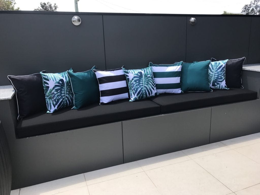 outdoor bench cushions