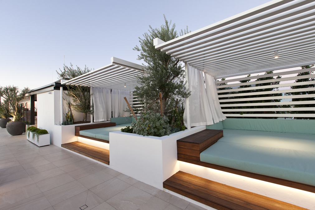 DAYBED CUSHIONS