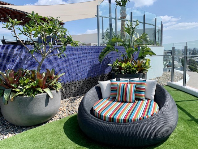 CUSTOM OUTDOOR CUSHIONS